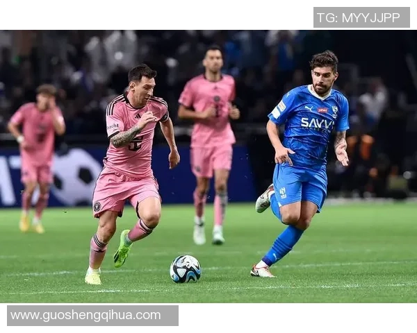 美国足球俱乐部球星风采解析及其对全球足球影响力的提升 美国足球俱乐部球星风采解析及其对全球足球影响力的提升