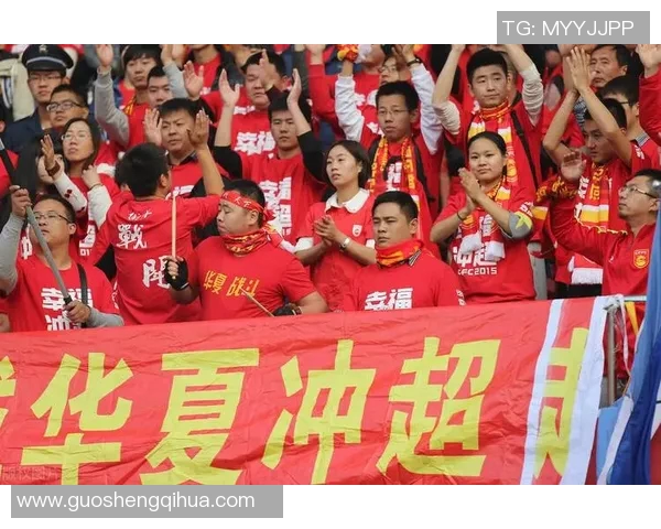 大连足球历史上十大球星排名揭晓 他们的精彩瞬间成为永恒经典 大连足球历史上十大球星排名揭晓 他们的精彩瞬间成为永恒经典