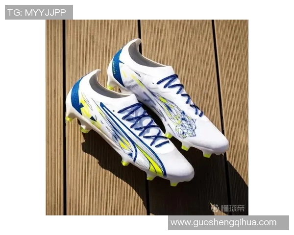 第一双女足球明星签名鞋问世 引领女性足球潮流新风尚 第一双女足球明星签名鞋问世 引领女性足球潮流新风尚